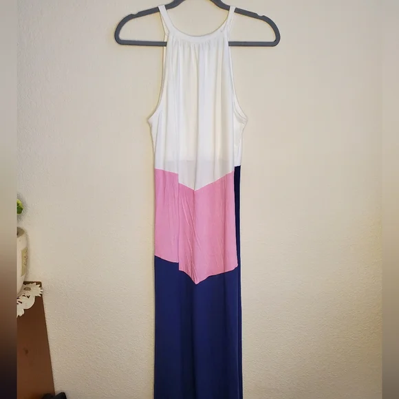 Shop Basic Long Dress - Picture 11 of 11